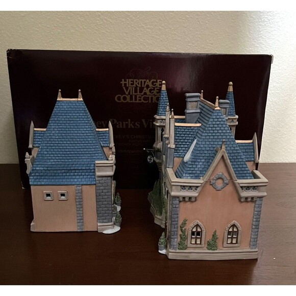 Dept 56 Disney Parks Village Series Mickeys Christmas Carol Fantasyland Retired - Picture 7 of 14